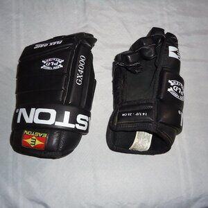 Easton GX 4000 Hockey Gloves